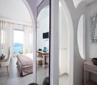 Belvedere Suites - Guest Room